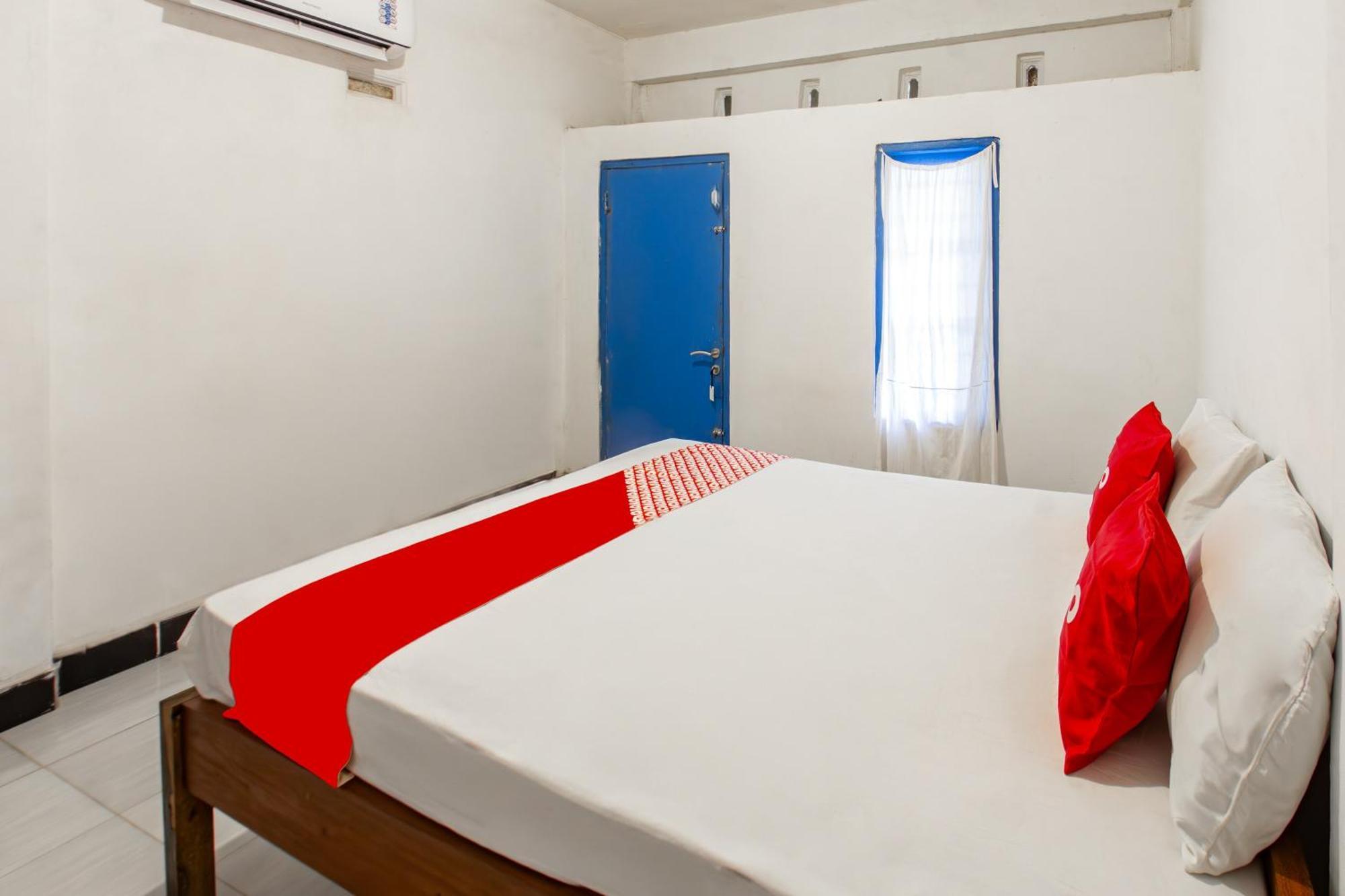 Oyo 93359 Kawi Homestay Praya Εξωτερικό φωτογραφία